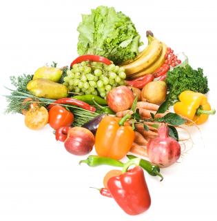 gyümölcs- és zöldségleveken alapuló étrend)