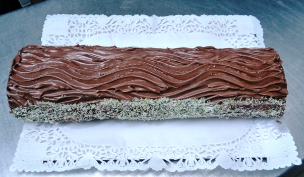 álomsüti csokis fatörzs torta
